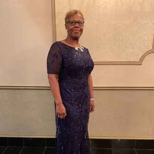 Meet your Posher, Beverly